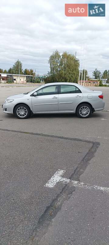 Седан Toyota Corolla 2008 в Харькове