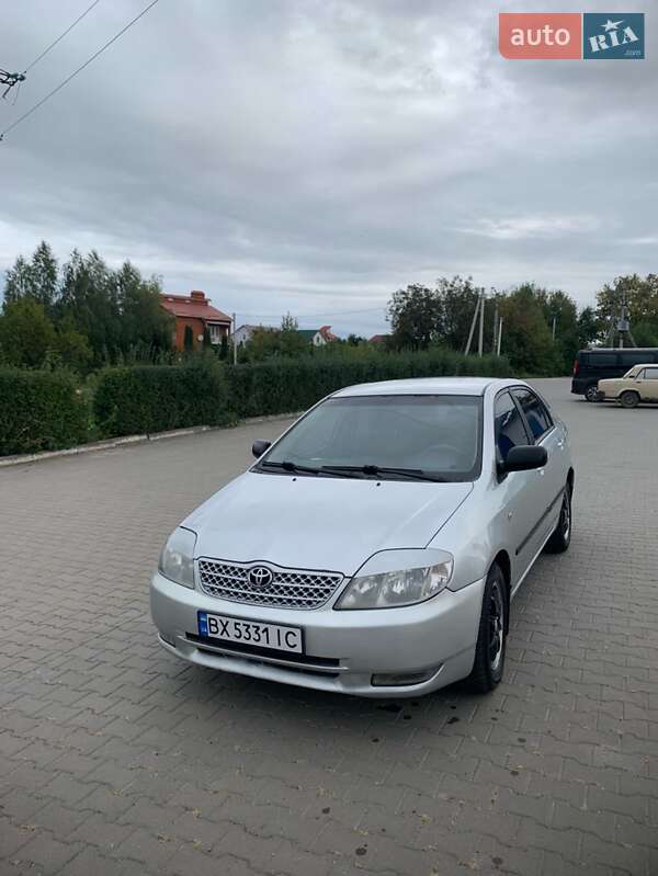 Седан Toyota Corolla 2003 в Хмельницькому