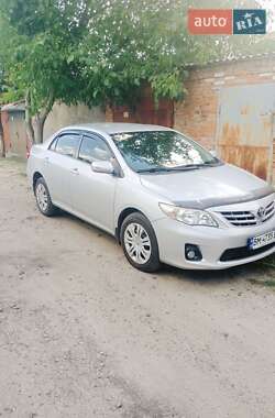 Седан Toyota Corolla 2011 в Конотопі