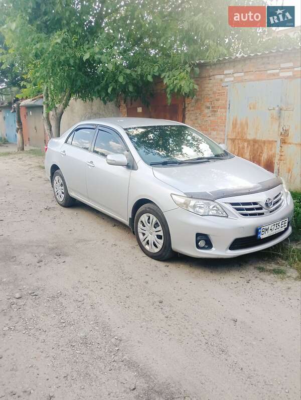 Седан Toyota Corolla 2011 в Конотопе