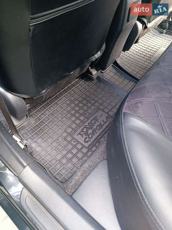 Седан Toyota Corolla 2008 в Харькове