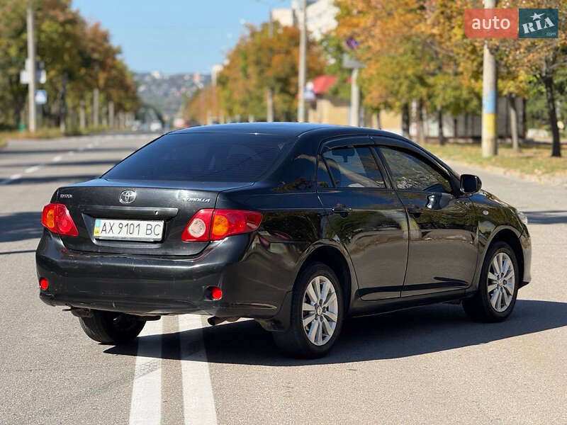 Седан Toyota Corolla 2007 в Харькове