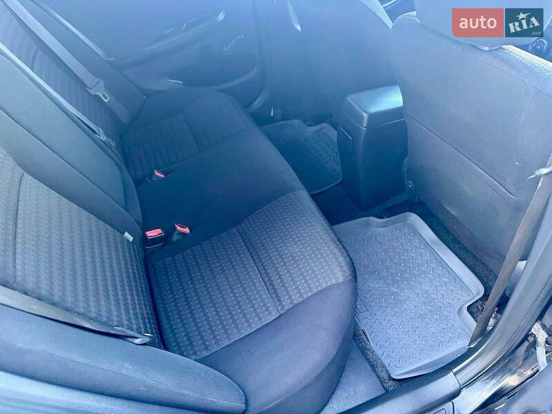 Седан Toyota Corolla 2007 в Харькове