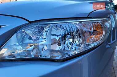Седан Toyota Corolla 2011 в 