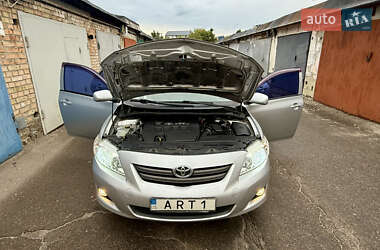 Седан Toyota Corolla 2008 в 