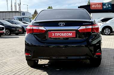 Седан Toyota Corolla 2016 в 