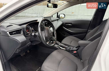 Седан Toyota Corolla 2019 в 