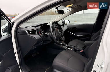 Седан Toyota Corolla 2019 в 