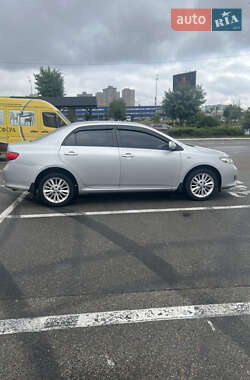Седан Toyota Corolla 2007 в 