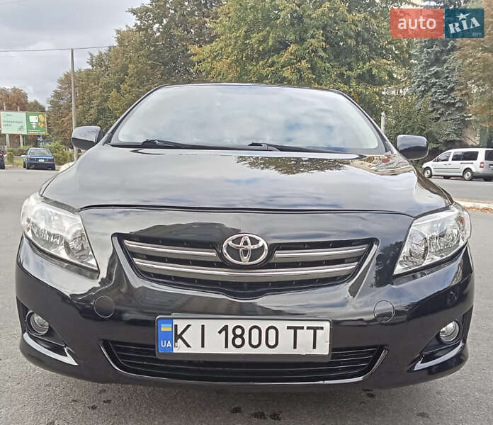 Седан Toyota Corolla 2008 в Житомире