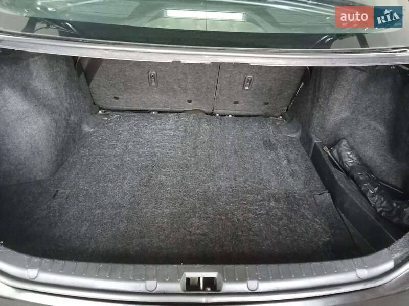 Седан Toyota Corolla 2008 в Житомире