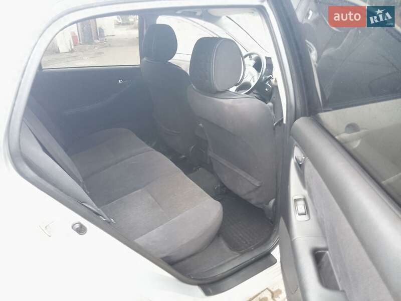 Хэтчбек Toyota Corolla 2002 в Виннице фото 5 Хэтчбек Toyota Corolla 2002 в Виннице