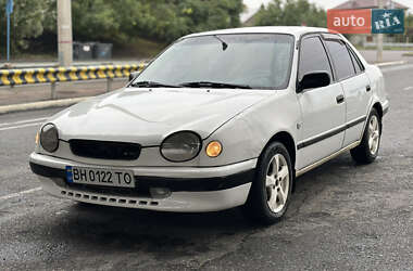 Седан Toyota Corolla 1997 в Одессе