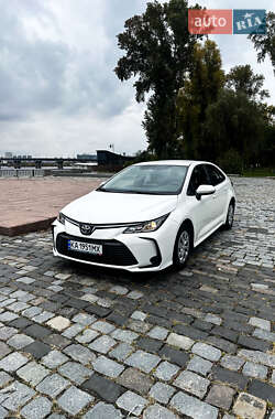 Седан Toyota Corolla 2020 в 