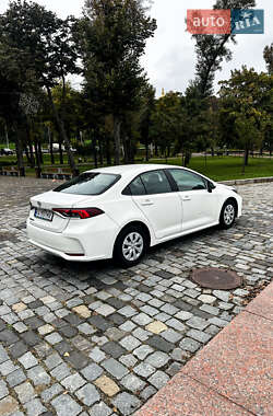 Седан Toyota Corolla 2020 в 