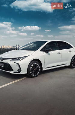 Седан Toyota Corolla 2019 в Виннице