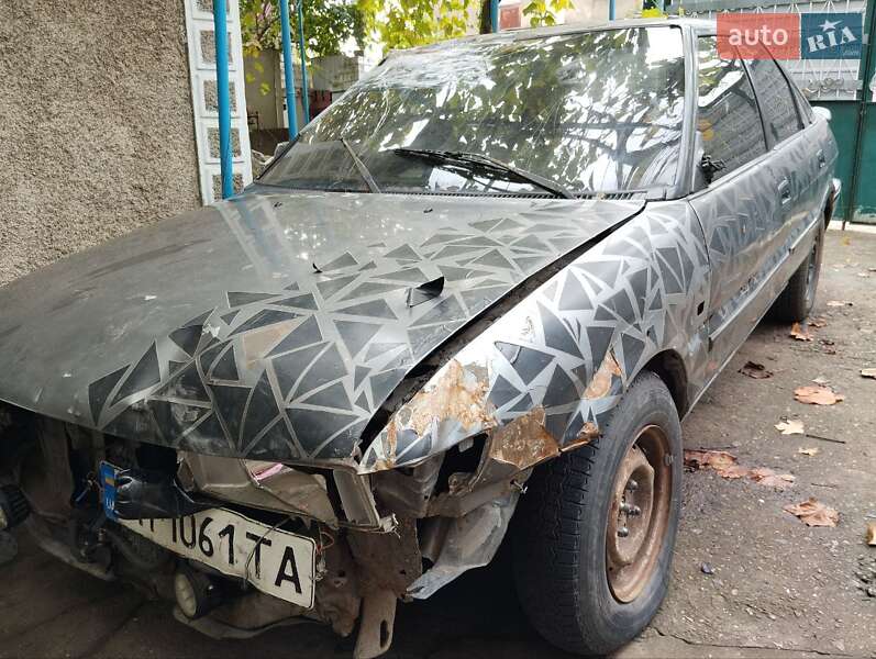 Хэтчбек Toyota Corolla 1988 в Великодолинском