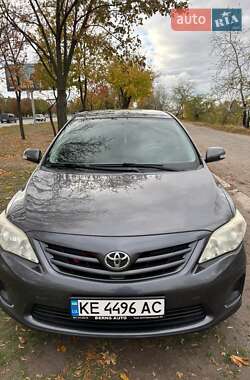 Седан Toyota Corolla 2010 в Днепре