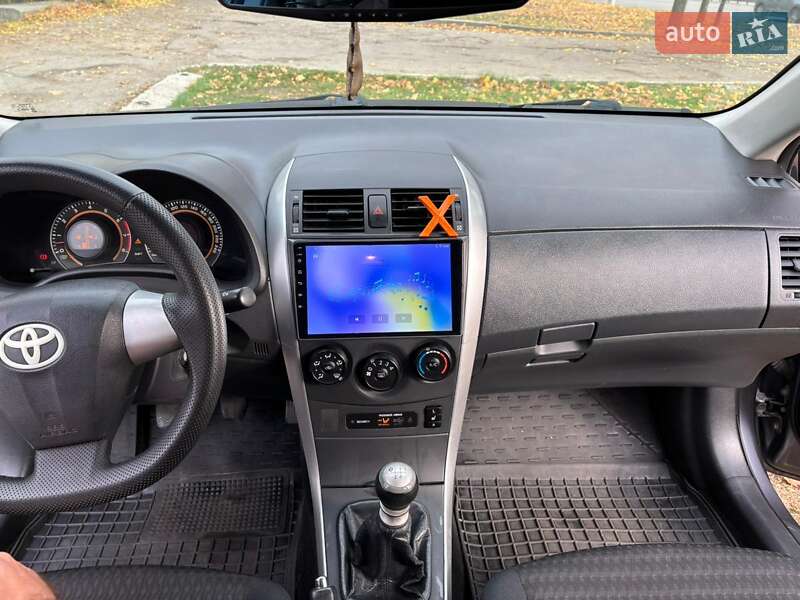 Седан Toyota Corolla 2010 в Днепре фото 23 Седан Toyota Corolla 2010 в Днепре