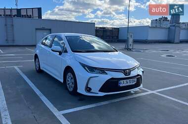 Седан Toyota Corolla 2020 в 