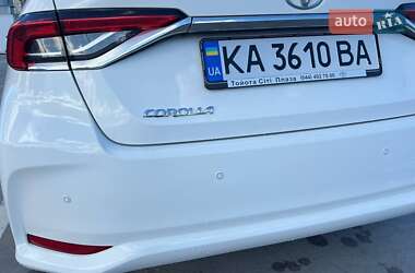 Седан Toyota Corolla 2020 в 