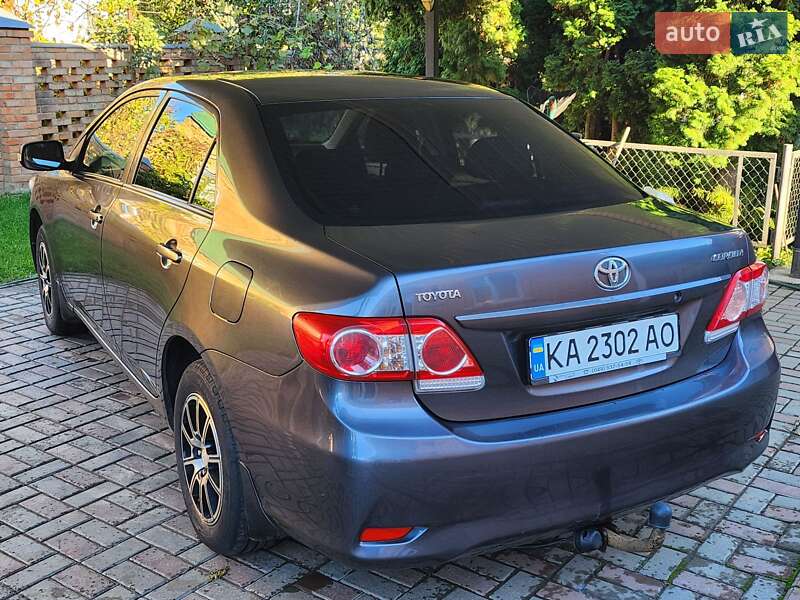 Седан Toyota Corolla 2012 в Переяславе фото 10 Седан Toyota Corolla 2012 в Переяславе