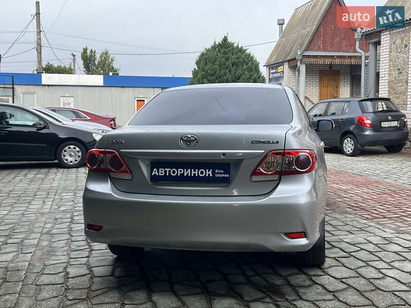 Седан Toyota Corolla 2011 в Белой Церкви