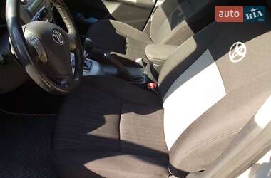 Седан Toyota Corolla 2007 в 