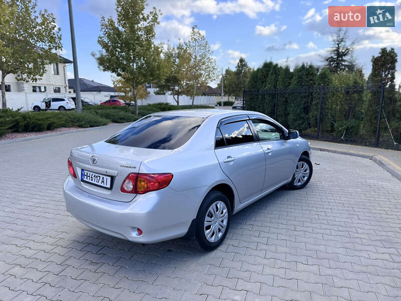 Седан Toyota Corolla 2008 в Одессе