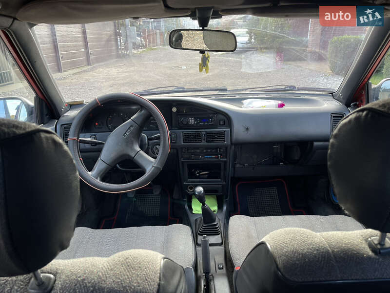 Хэтчбек Toyota Corolla 1990 в Киеве