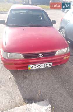 Седан Toyota Corolla 1994 в 