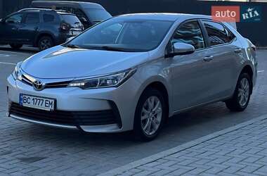 Седан Toyota Corolla 2016 в Житомире