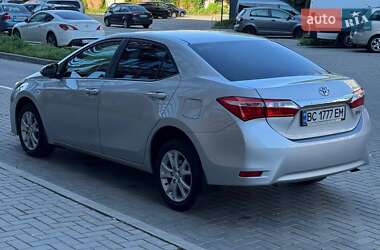 Седан Toyota Corolla 2016 в 