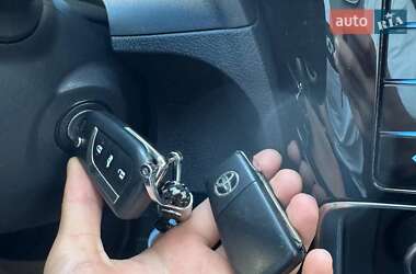 Седан Toyota Corolla 2016 в 