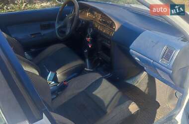 Седан Toyota Corolla 1988 в 
