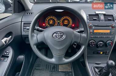 Седан Toyota Corolla 2008 в 