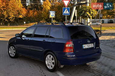 Универсал Toyota Corolla 2002 в 