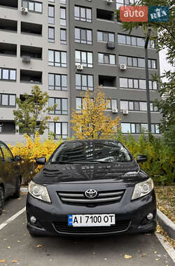 Седан Toyota Corolla 2007 в  Седан Toyota Corolla 2007 в