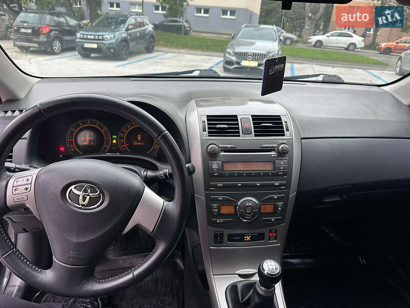 Седан Toyota Corolla 2008 в Львове фото 6 Седан Toyota Corolla 2008 в Львове