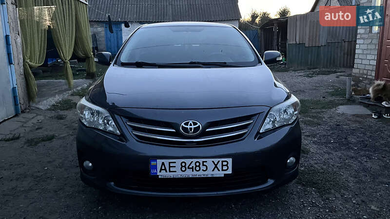 Седан Toyota Corolla 2012 в Краматорске