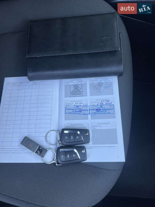 Седан Toyota Corolla 2019 в Броварах фото 62 Седан Toyota Corolla 2019 в Броварах