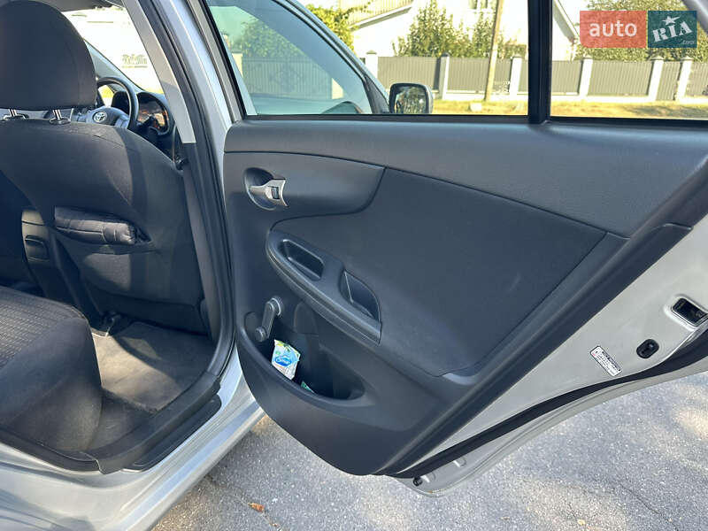 Седан Toyota Corolla 2009 в Вінниці фото 32 Седан Toyota Corolla 2009 в Вінниці