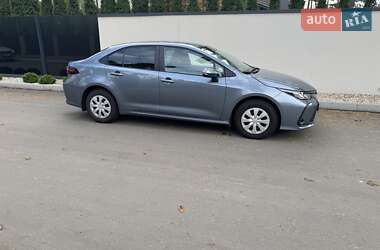 Седан Toyota Corolla 2022 в 