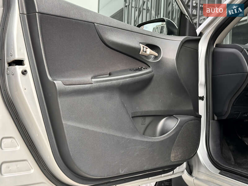 Седан Toyota Corolla 2008 в Киеве фото 16 Седан Toyota Corolla 2008 в Киеве