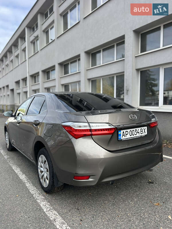 Седан Toyota Corolla 2017 в Каменец-Подольском фото 4 Седан Toyota Corolla 2017 в Каменец-Подольском