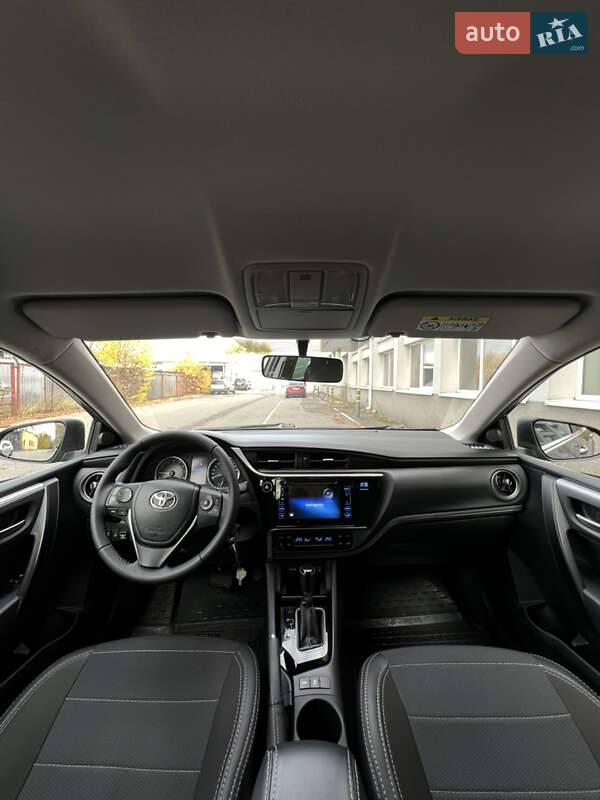 Седан Toyota Corolla 2017 в Каменец-Подольском фото 22 Седан Toyota Corolla 2017 в Каменец-Подольском