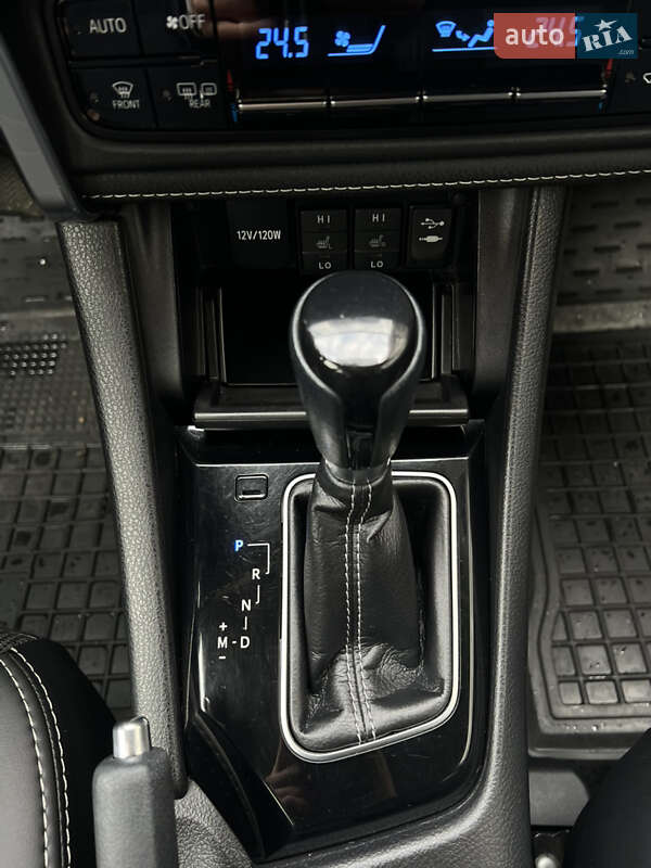 Седан Toyota Corolla 2017 в Каменец-Подольском фото 19 Седан Toyota Corolla 2017 в Каменец-Подольском