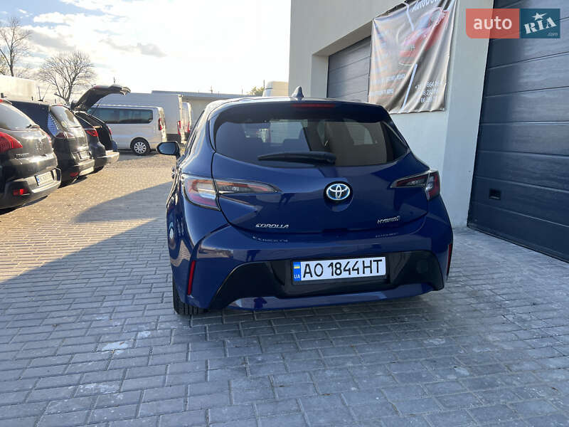 Хэтчбек Toyota Corolla 2019 в Львове