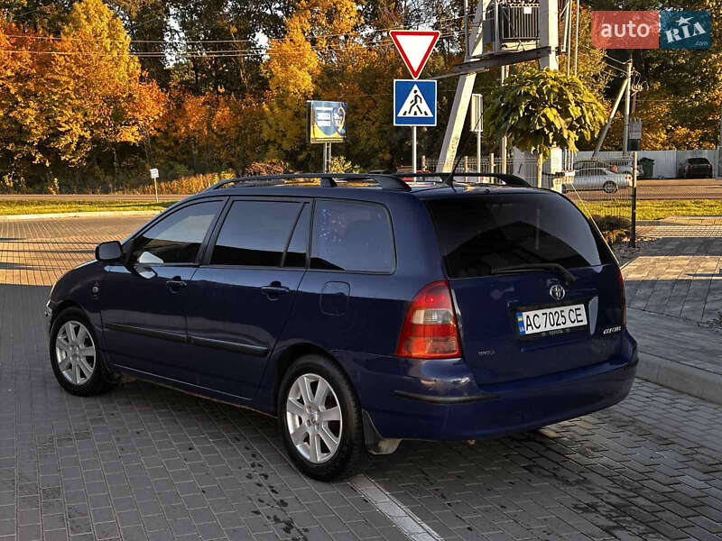 Универсал Toyota Corolla 2002 в Николаеве