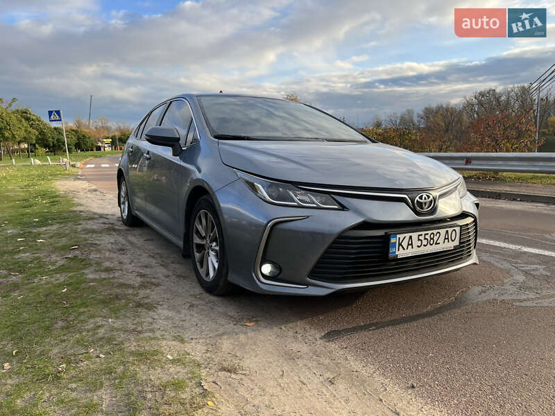 Седан Toyota Corolla 2020 в Киеве фото 2 Седан Toyota Corolla 2020 в Киеве